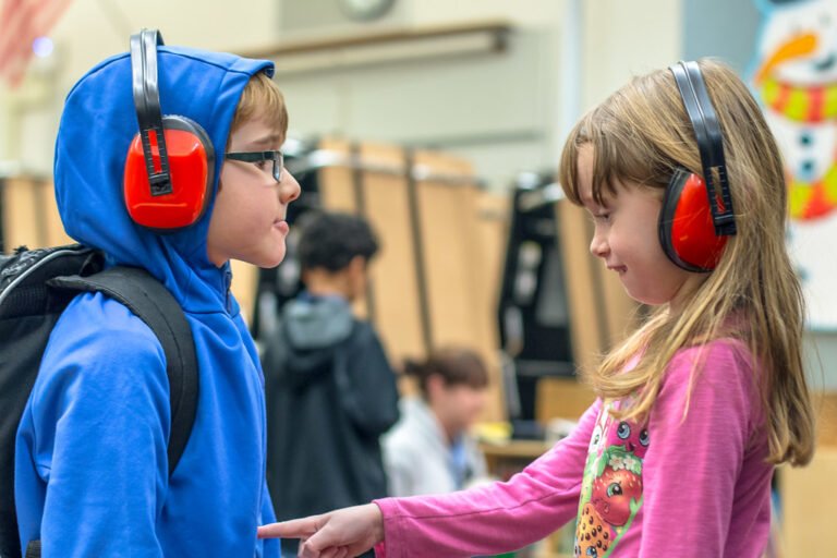 Are Electronic Ear Muffs Better Than Passive?