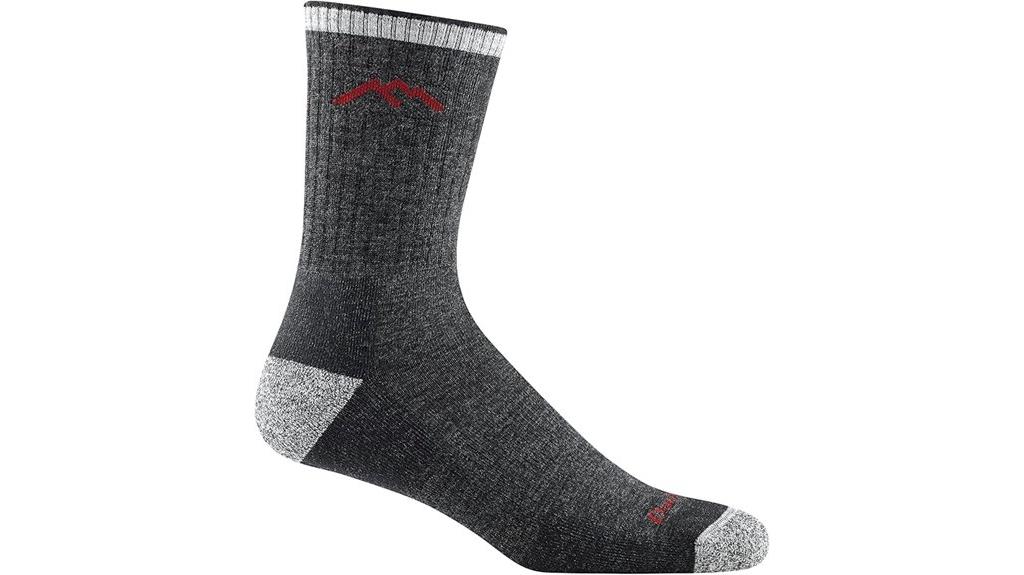 comfortable midweight hiking socks