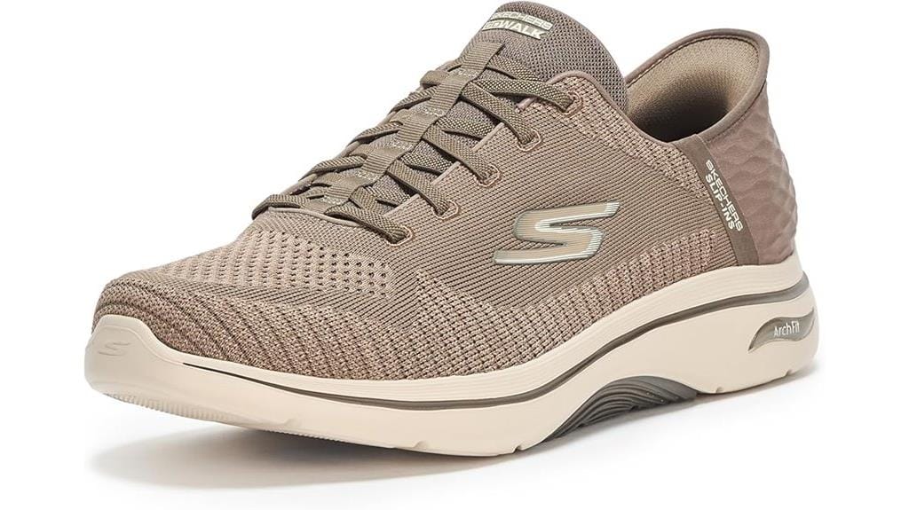 comfortable walking sneaker style